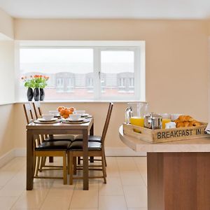 Appartement à 3 Chambres à Coucher