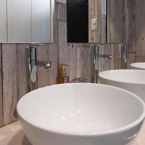 Chambre Juste Pour Hommes Dortoir