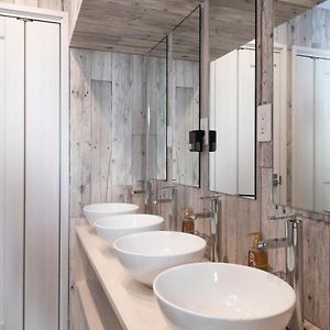Chambre Juste Pour Femmes Dortoir