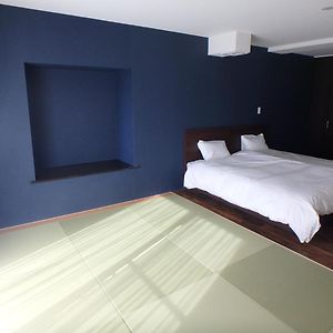 Bed & Breakfast Renga Daikanyama