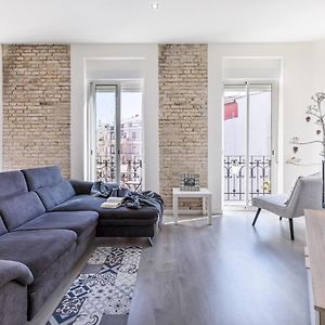 Appartement à 2 Chambres à Coucher