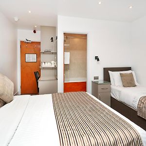 Chambre Triple