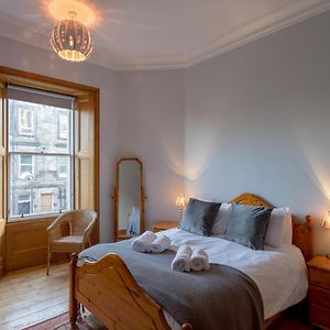Appartement à 3 Chambres à Coucher