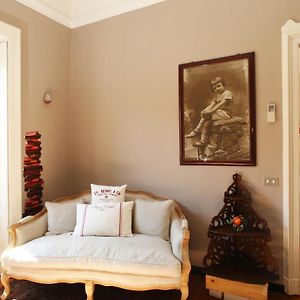 Suite à 2 Chambres à Coucher