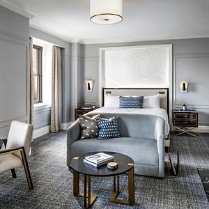 Studio Fairmont Lit King-Size
