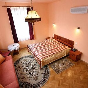 Chambre Standarde Lit King-Size