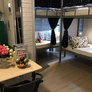 Chambre Juste Pour Hommes Dortoir
