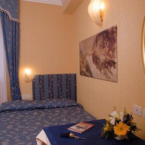 Chambre Standarde Simple