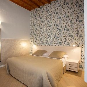 Chambre Lit Queen-Size