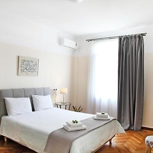 Appartement de Luxe à 2 Chambres à Coucher