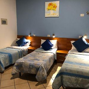 Chambre Juste Pour Femmes Dortoir