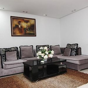 Chambre Standarde Lit Queen-Size