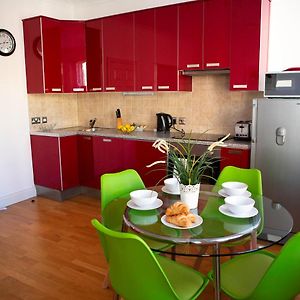 Apt 2, Opera House By Indigo Flats
