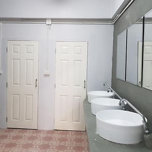 Dormitory Room Mixed