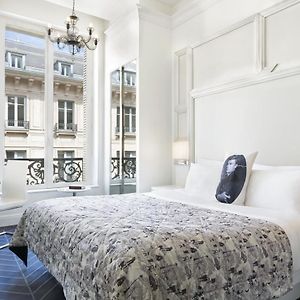 Chambre Confortable Lit King-Size