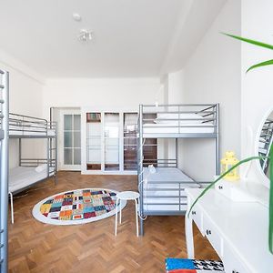 Chambre Juste Pour Femmes Dortoir