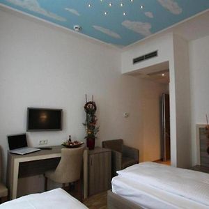 Chambre Quadruple Économique