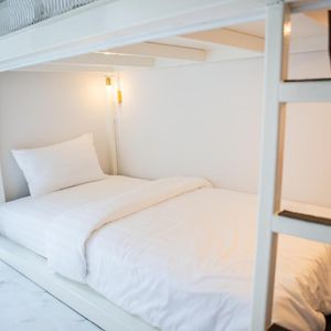 Chambre Juste Pour Hommes Dortoir