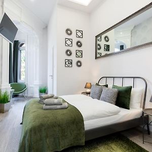 Chambre Lit Queen-Size