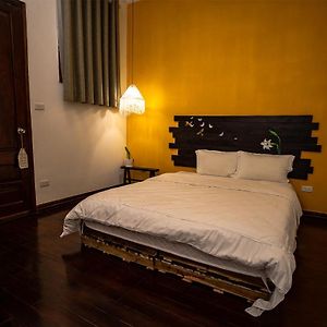 Chambre Budgétée Lit King-Size