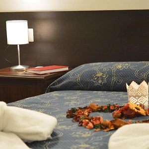 Dormitory Room Mixed