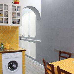 Appartement à 3 Chambres à Coucher