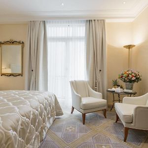 Chambre Classique Lit King-Size