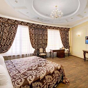 Pechersky Hotel