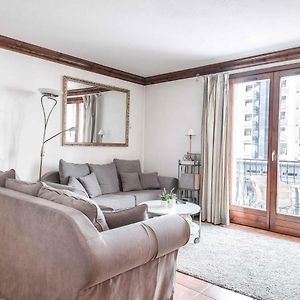 Appartement à 2 Chambres à Coucher