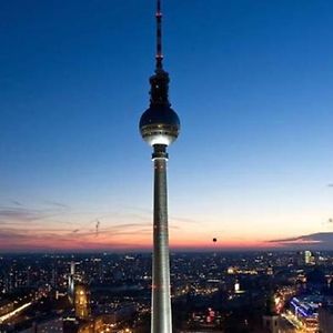 Romantic Style Apartment Berlin Alexanderplatz