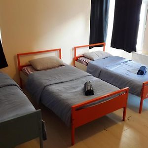 Chambre Juste Pour Femmes Dortoir