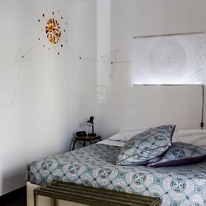 Chambre Budgétée Lit King-Size