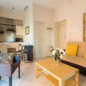 Apartamentos Altamira Singular Stays