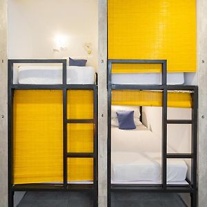 Chambre Juste Pour Femmes Dortoir