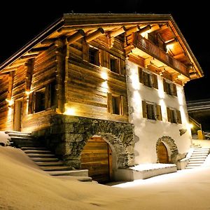 Chalet à 4 Chambres à Coucher