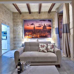 Laparelli Suites: Luxury Suite 2