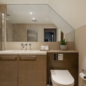 Appartement à 3 Chambres à Coucher