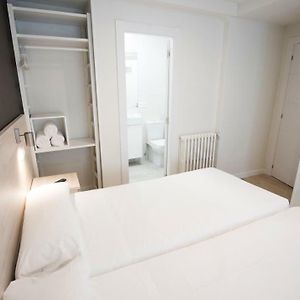 Private Bathroom Triple Room