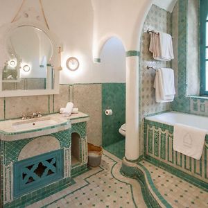 Chambre Lit Queen-Size