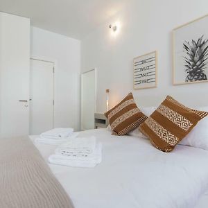 Lovelystay - Wide & Bright 4 Families