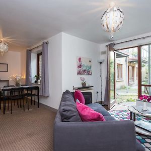 Appartement à 2 Chambres à Coucher