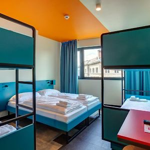 Chambre Juste Pour Femmes Dortoir