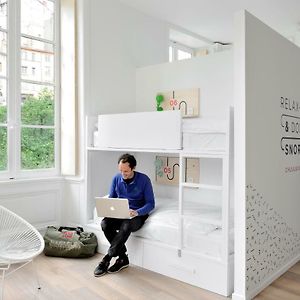 Dormitory Room Mixed