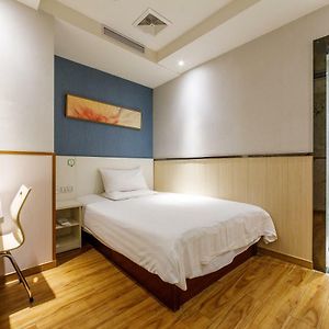 Without Window Double Room Mainland Chinese Citizens