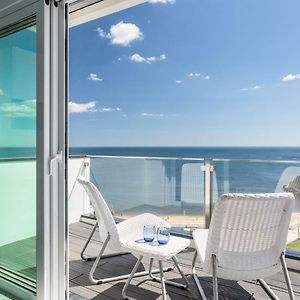 Studio Dream View 50M From The Beach By Interhome