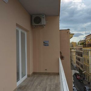 Appartement à 3 Chambres à Coucher