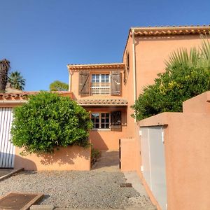 Holiday Home Les Troenes