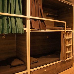 Dormitory Room Mixed