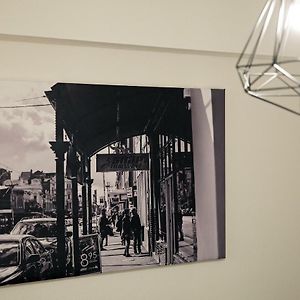 Suite à 2 Chambres à Coucher