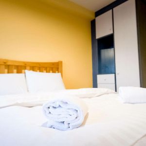 Appartement à 2 Chambres à Coucher